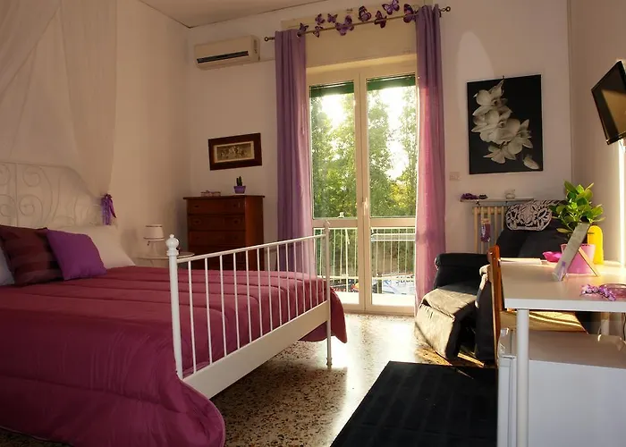 Mary'S Home Salerno